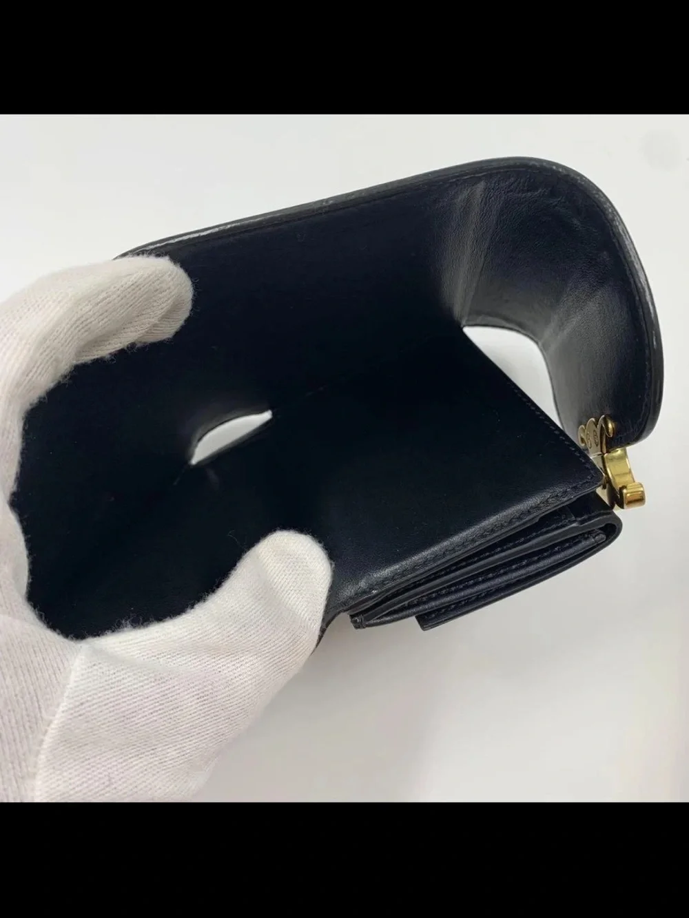 Celine sleek compact